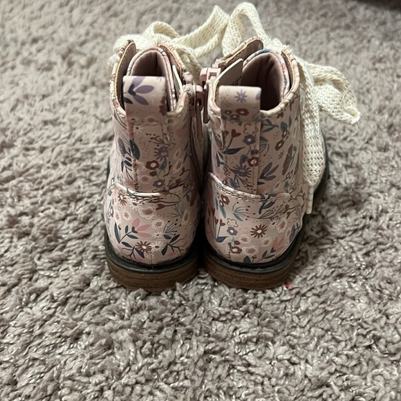 Cat & Jack Light Pink Floral Lace Up Toddler Boots - Picture 2 of 3